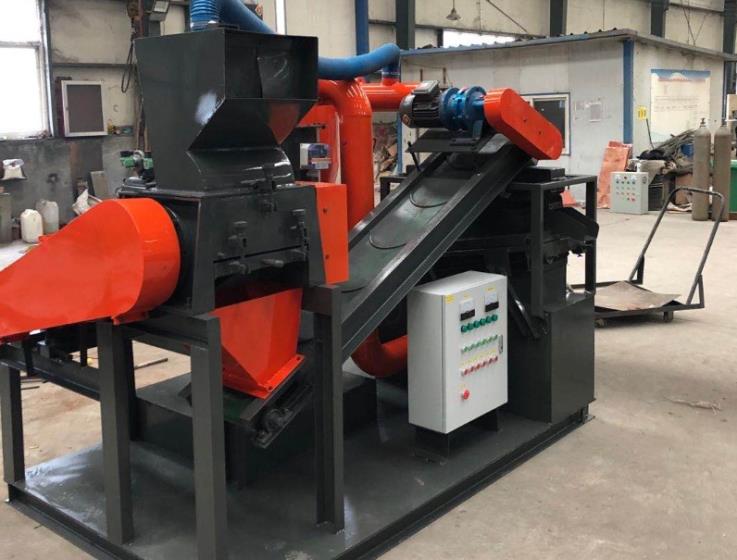 La máquina de reciclaje de alambre de cobre seco tipo 600 y la trituradora de rotor de motor eléctrico se enviarán a Shandong.